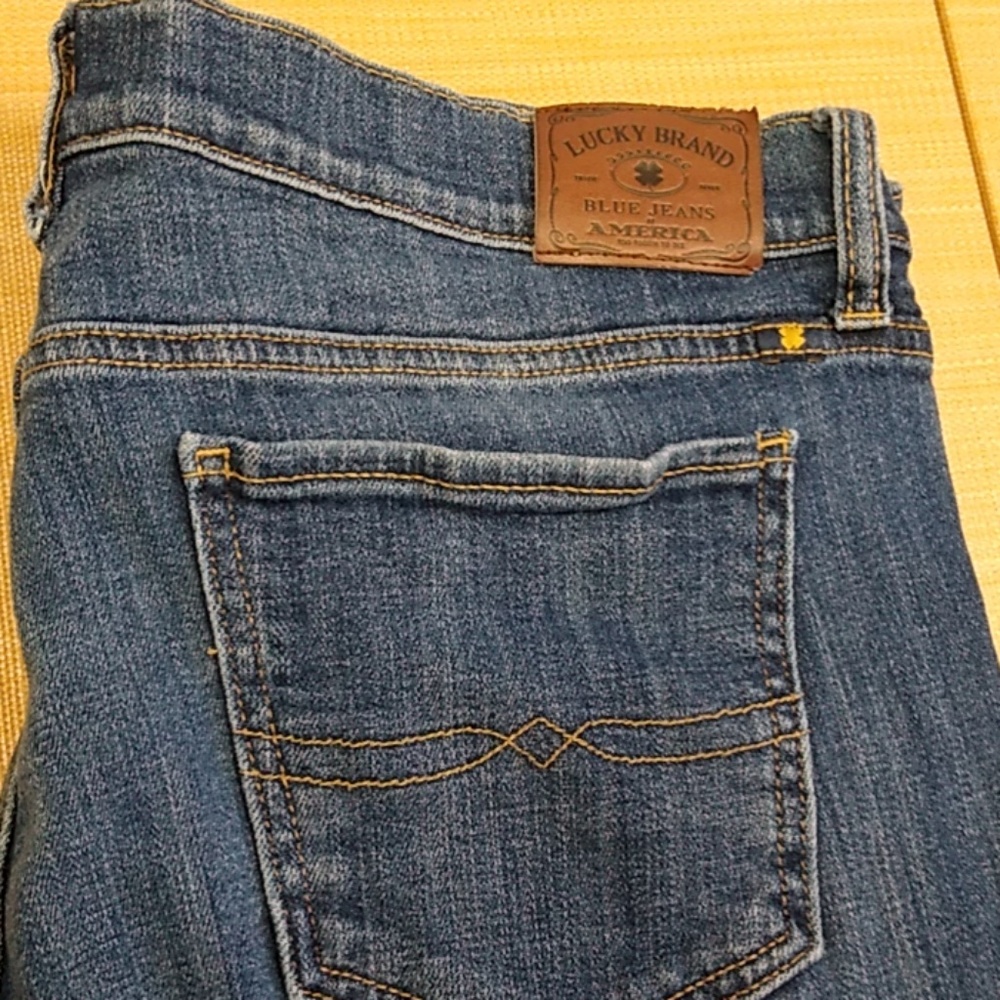 Lucky Brand Sweet & Straight Jeans